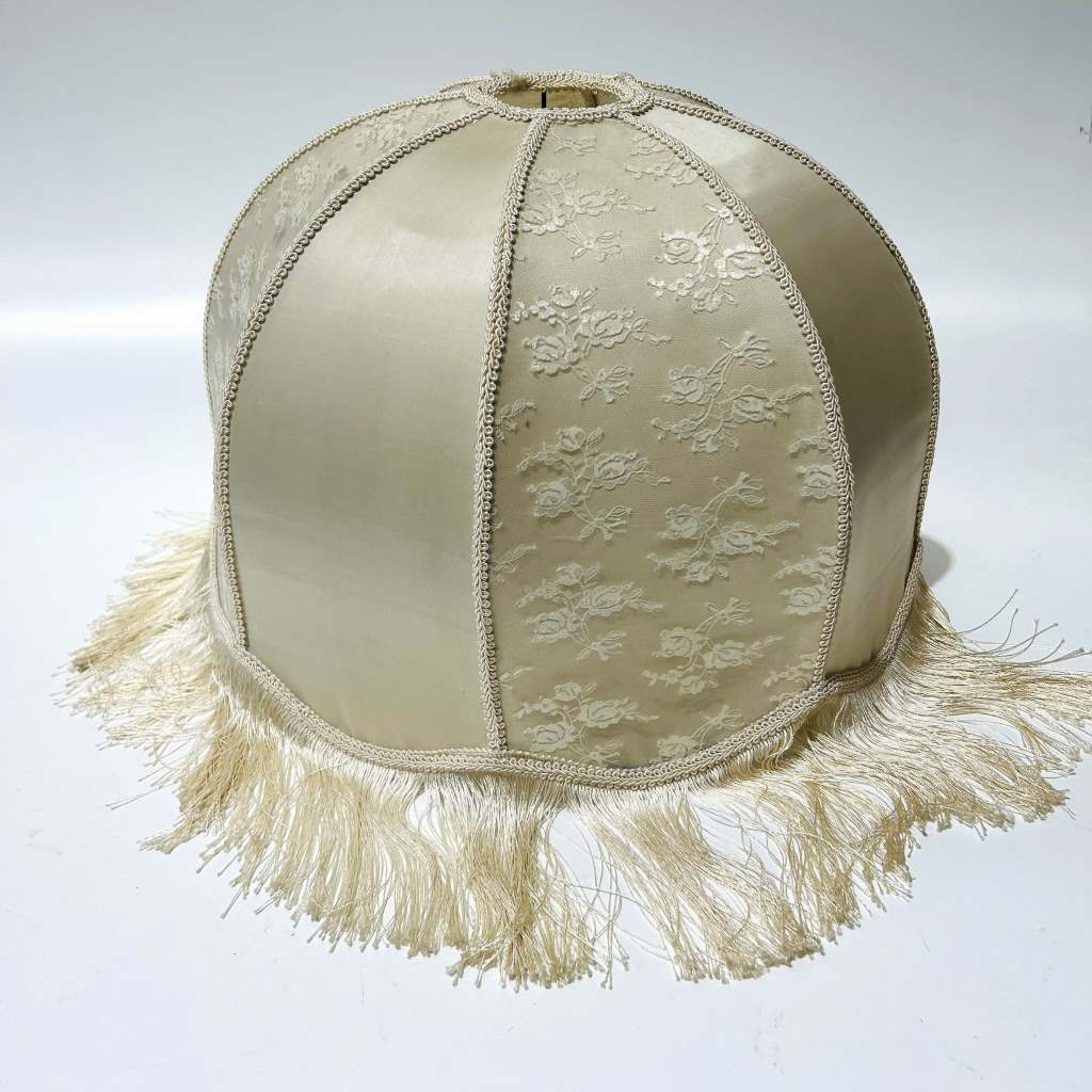 LAMPSHADE, Victorian (Large) - Cream Satin  & lace w Fringe